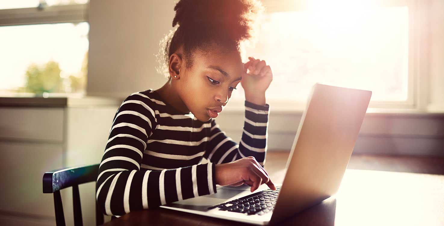 girl on laptop